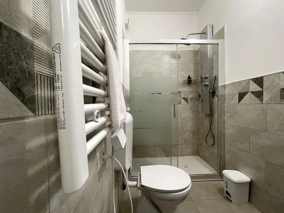 Bergamo Suite - Modern And Chic Apartment 0*,