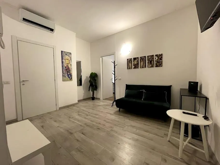 Bergamo Suite - Modern And Chic Apartment 0*,